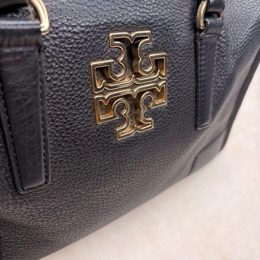 トリーバーチ　ショルダーバッグBRITTEN　レザー　ブラック　2way