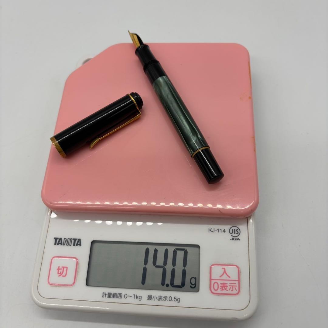 ★ペリカン Pelikan 万年筆 グリーンマーブル ペン先F 中古