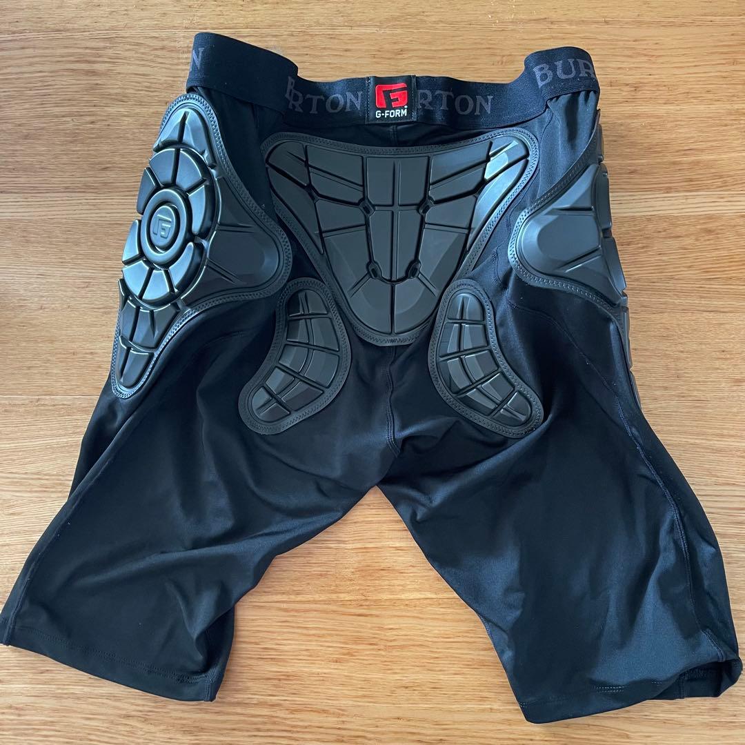 メンズ Burton インパクト ショーツ ヒッププロテクター　Lサイズ