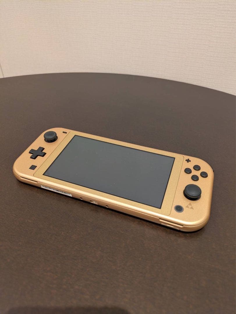 Nintendo Switch Lite ハイラルエディション