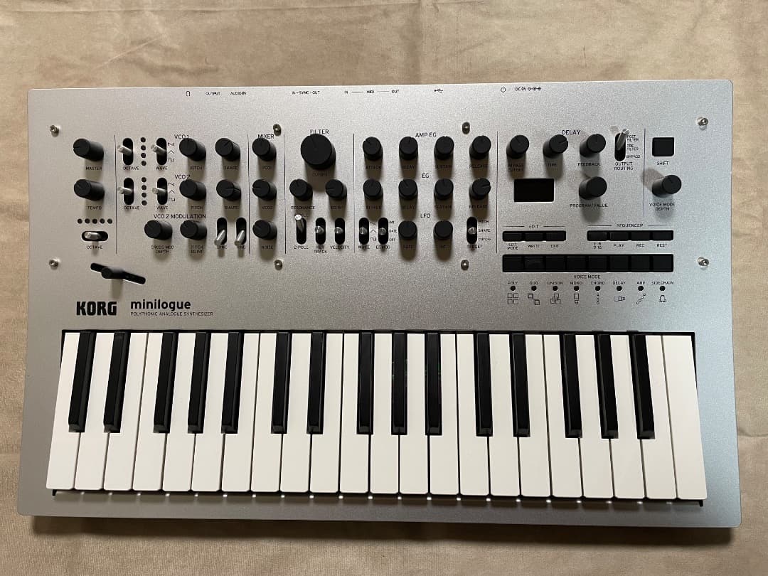 鍵盤楽器 KORG minilogue