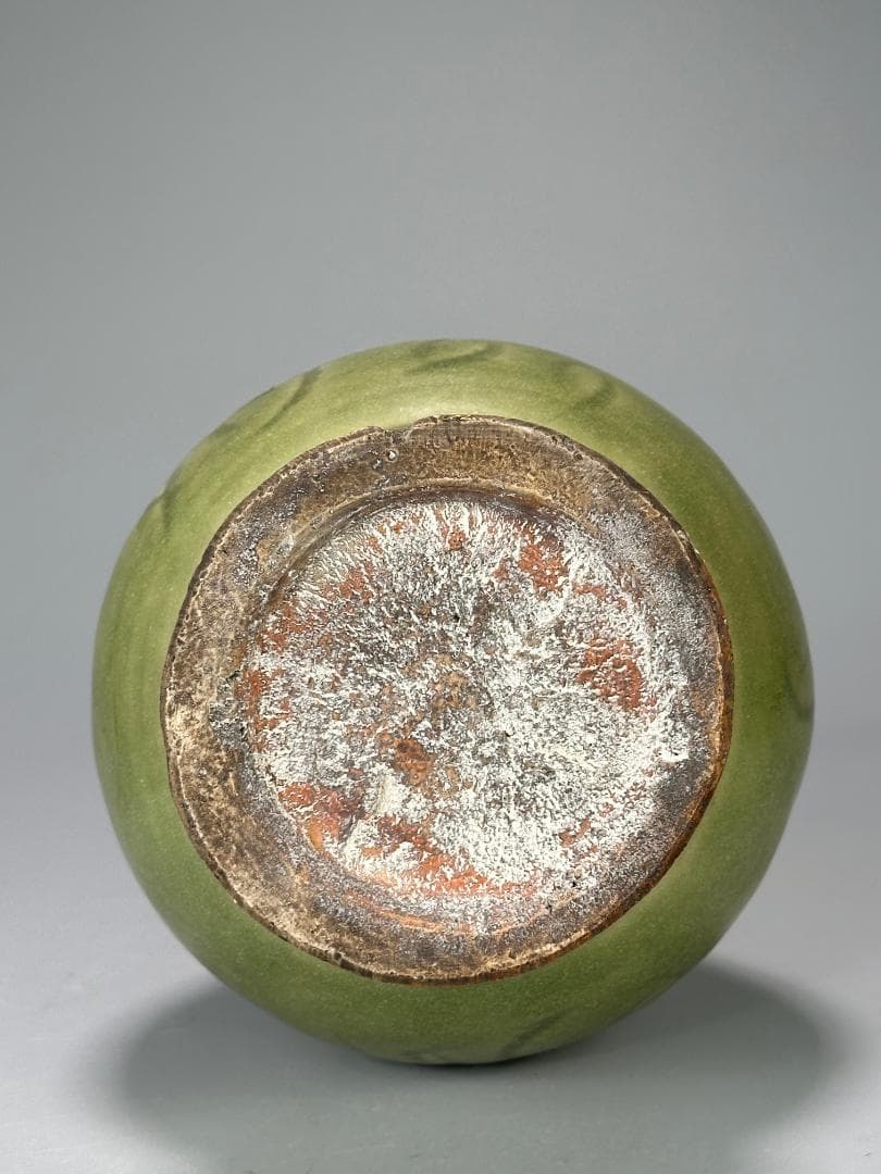 中国美術　明朝　明時代　龍泉窯　花卉文瓶　花瓶花器　花入　唐木台　時代共箱　唐物