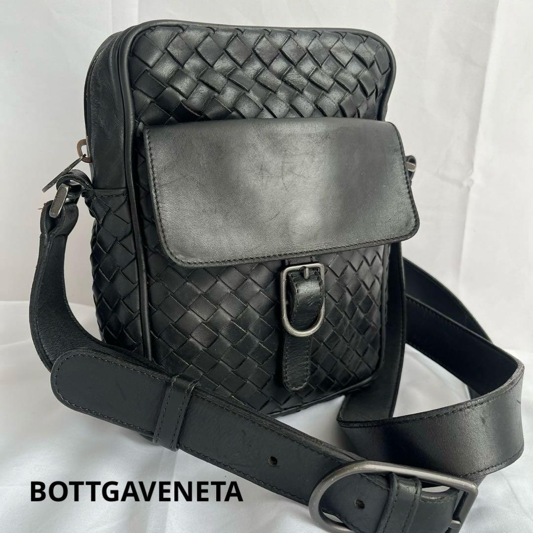 ✨️極美品✨️ BOTTGAVENETA イントレチャート ショルダーバッグ　黒