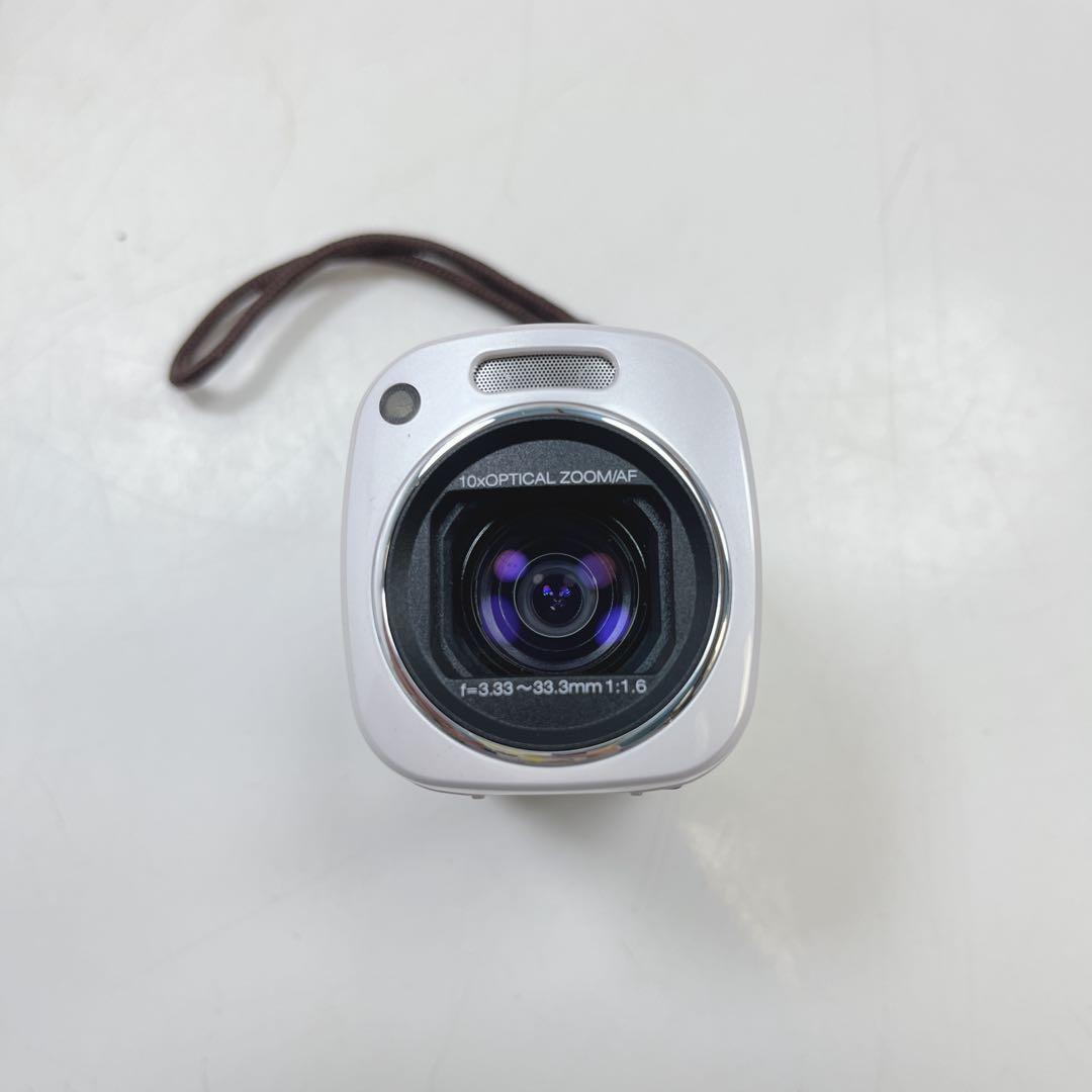 k798 Victor・JVC GZ-N1-W ビデオカメラ