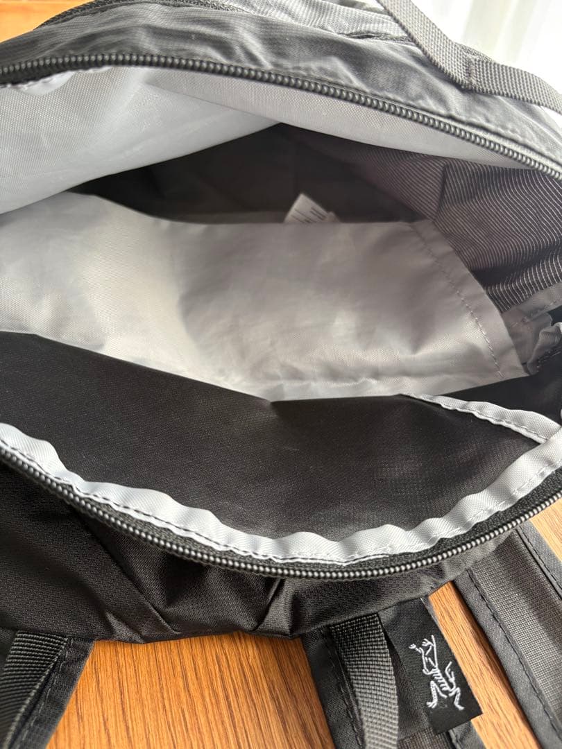 ARC'TERYX INDEX15 バックパック　リュック　ブラック