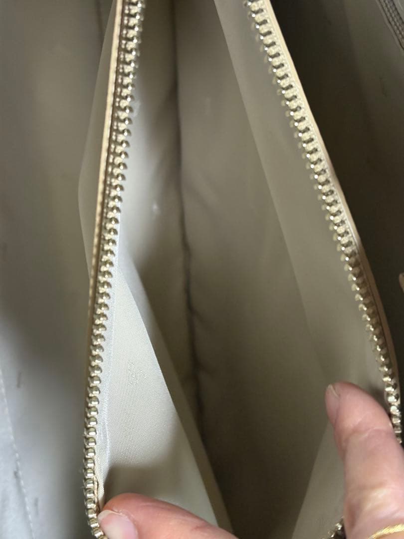 アニエスベー agnes b. ハンドバック　カーフレザー　ベージュ