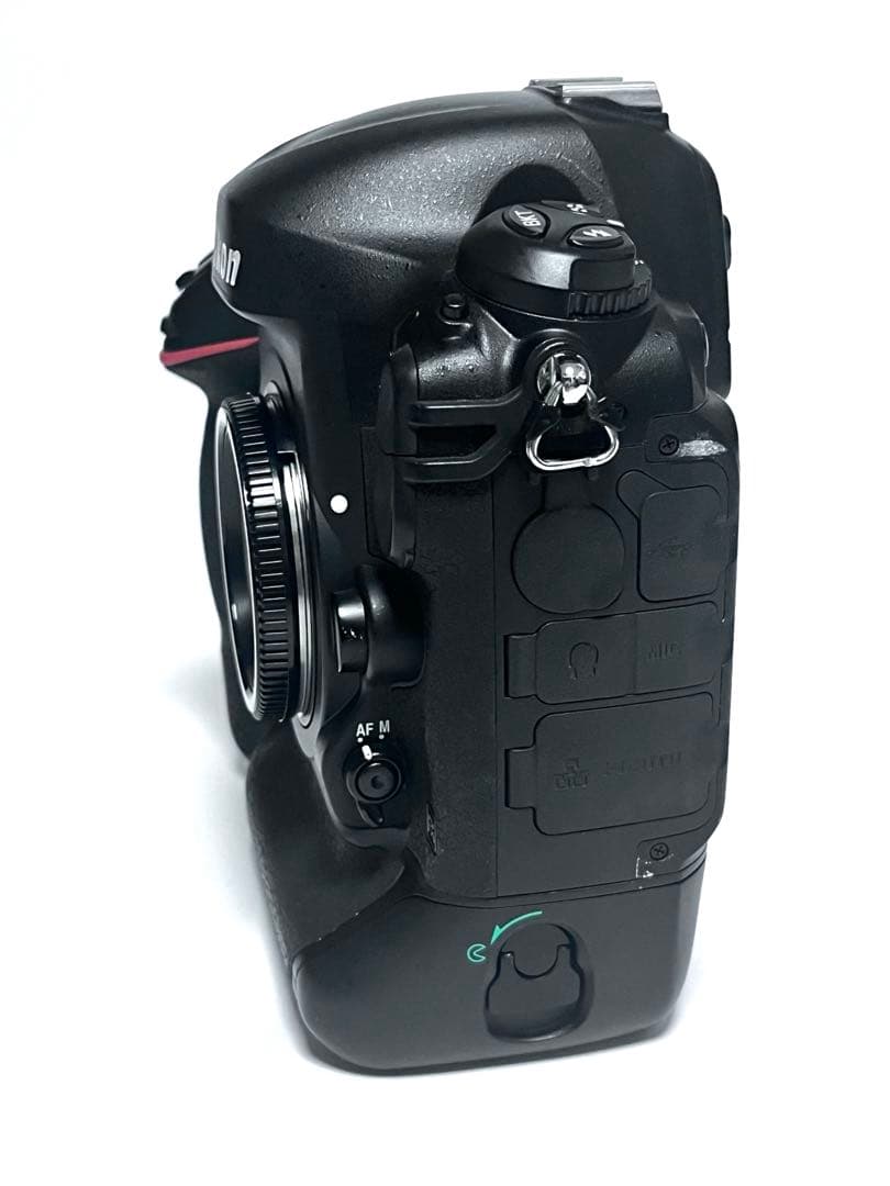 Nikon D4S デジタル一眼レフカメラ シャッター回数47000回