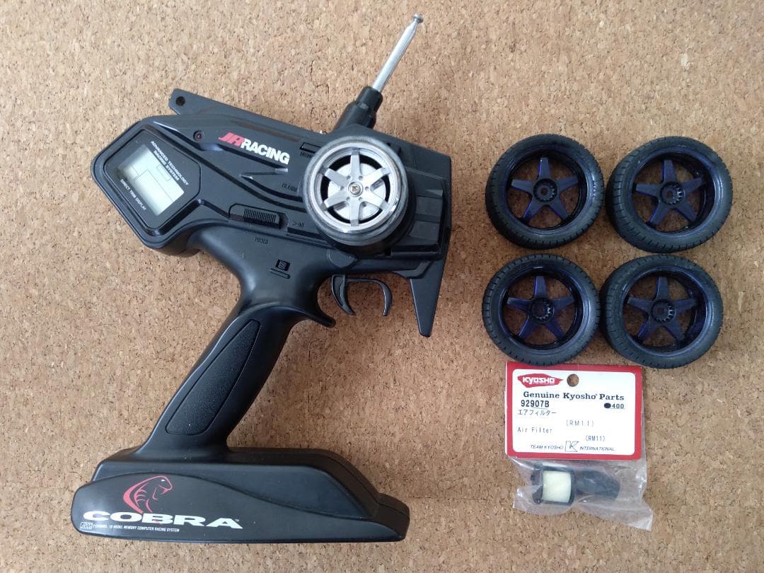 タミヤ TG10 フルセット エンジンカー R34GTR ドリフトタイヤ付き