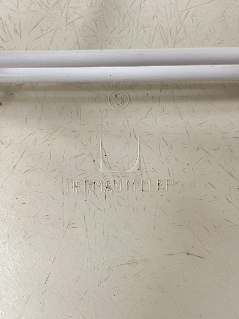 ハーマンミラー イームズ アーム シェルチェア ロッカーベース