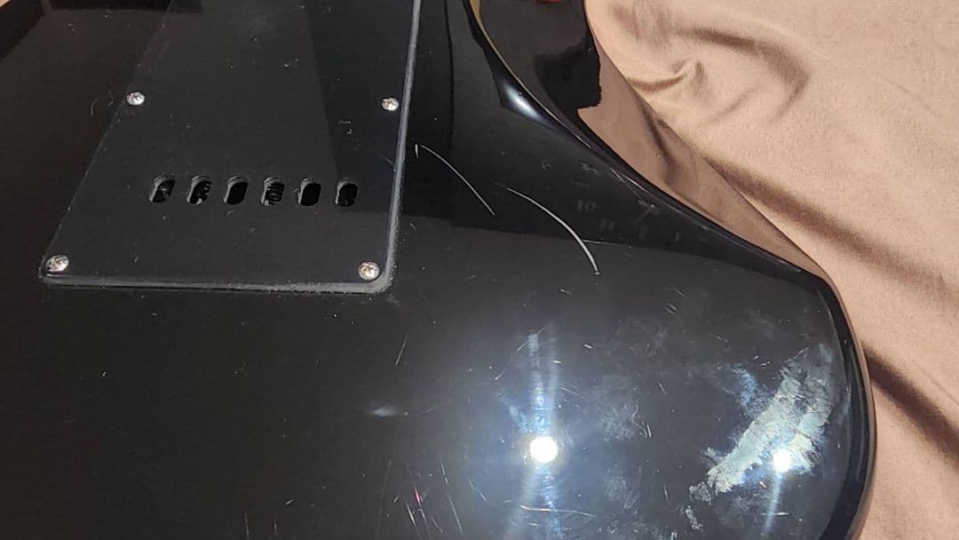 エレキギター Squier by Fender Stratocaster