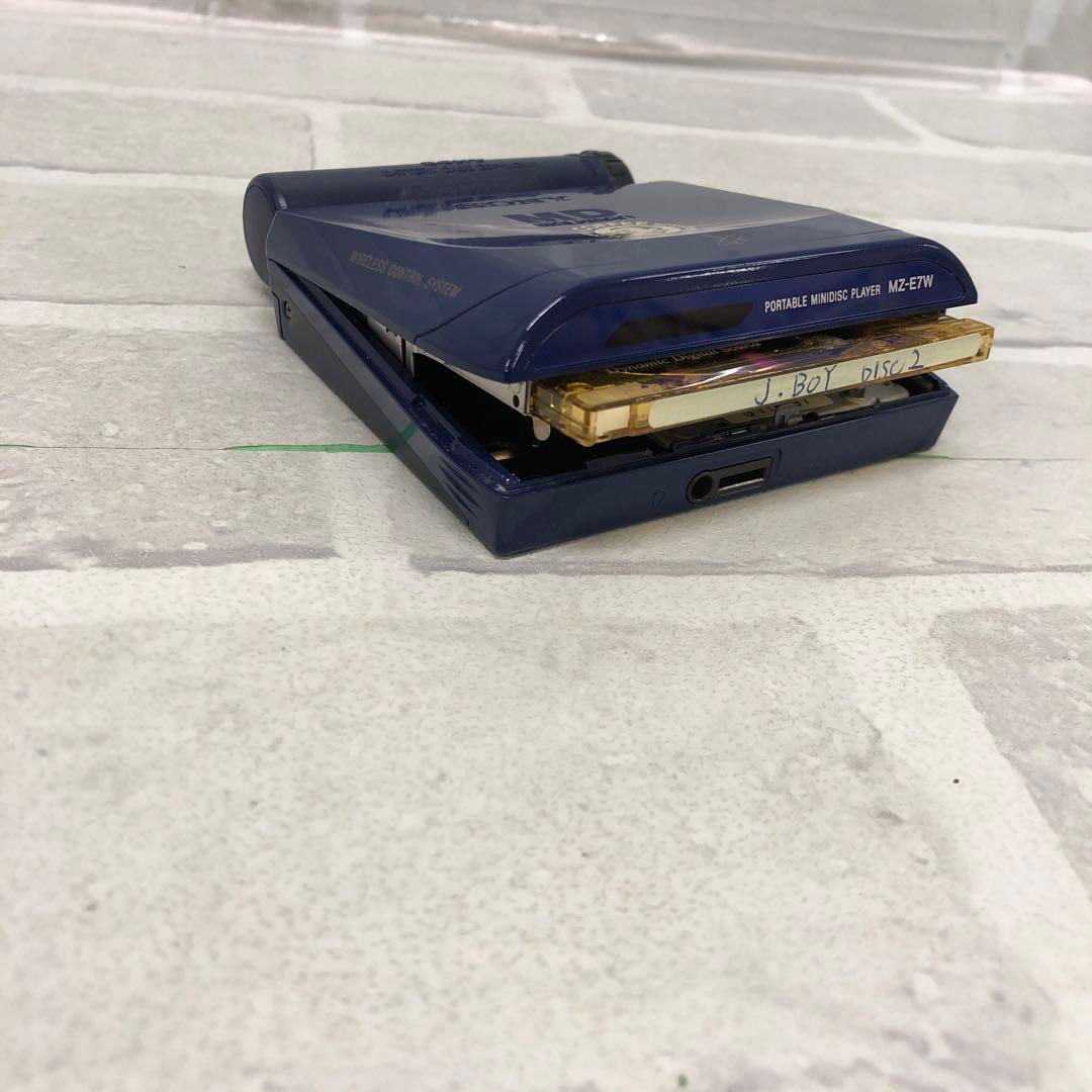 M4446 サントリーBOSS ポータブルMDプレーヤー MDウォークマン