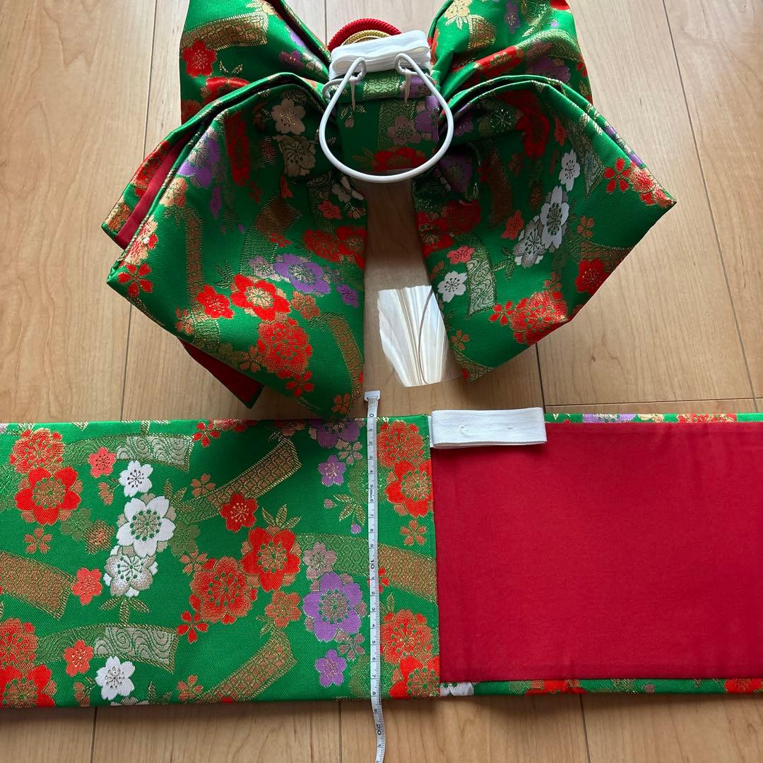 127 R・K 黒×桜　ちりめん　7歳 七五三着物セット　和装小物　結び帯