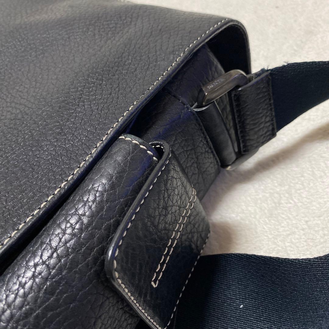 ✨希少✨TOD'S ブラックフラップ式 2WAY ショルダーバッグ　ヌメ革　黒