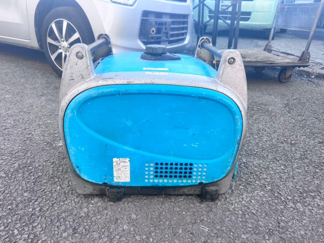 w*4様 Denyo GE-2000IV 発電機 キャンプ 建設機械 デンヨー