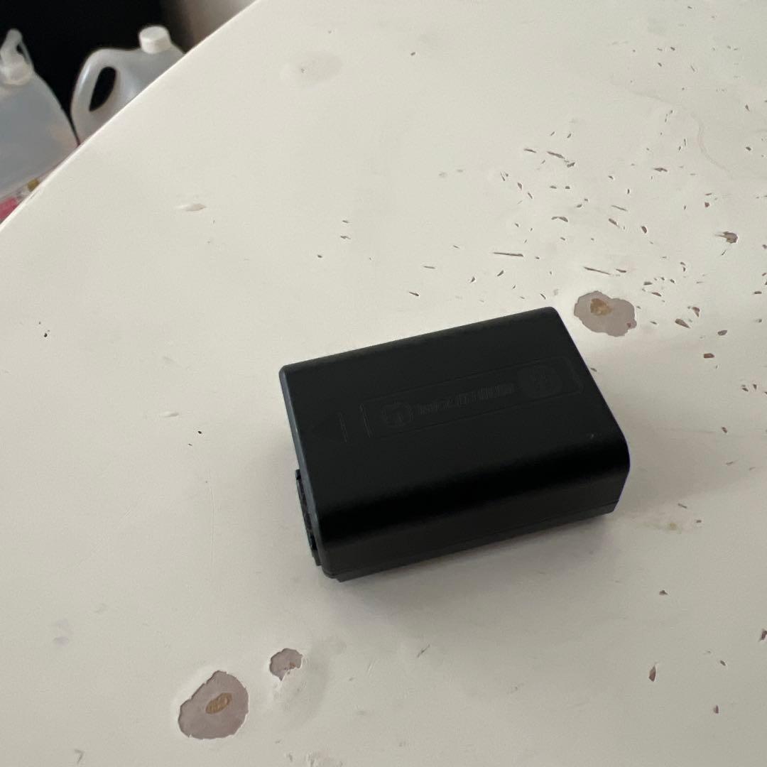 SONY α6000 ミラーレス一眼カメラ とSONY18-200レンズのセット