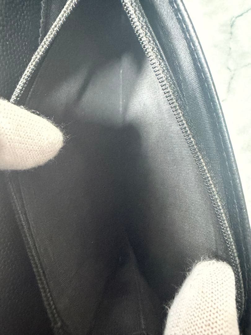 CHANEL ブラック キャビアスキン 長財布 シリアル18番台 一致 Gカード