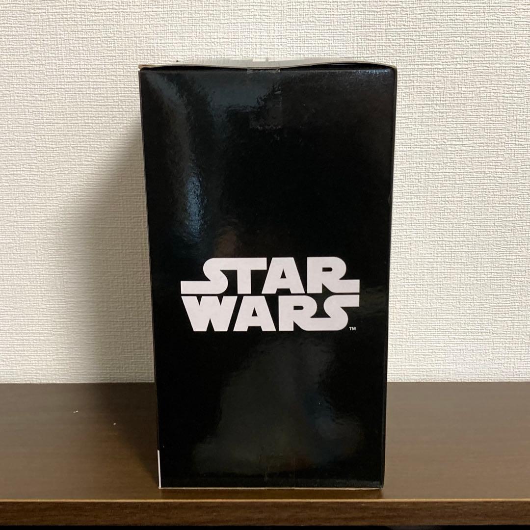 未開封 STARWARS ダースベイダー 暗黒彫像　木彫りバージョン フィギュア