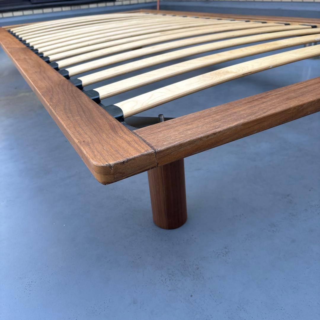 無印　シングルベッドフレーム すのこ　ウォールナット