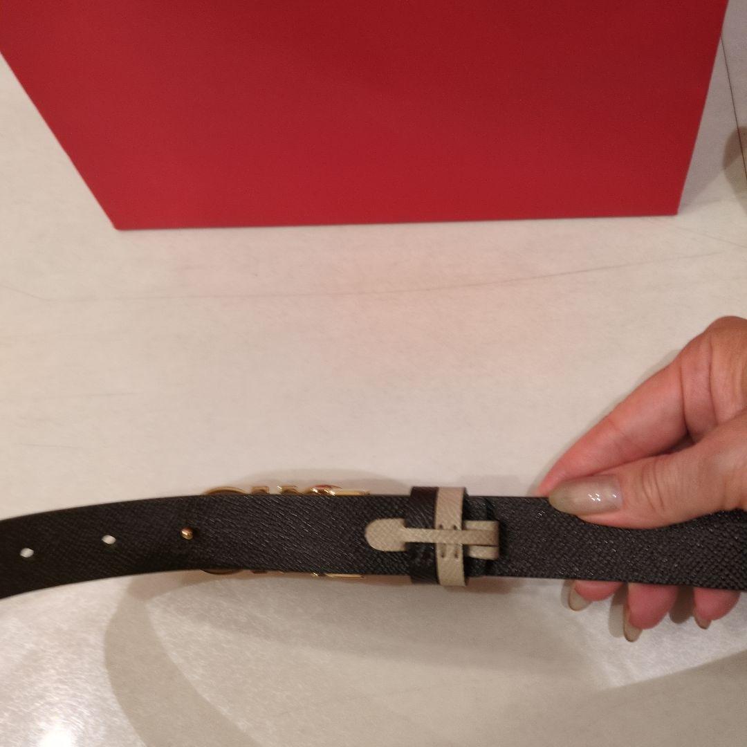 新品未使用　FERRAGAMO ガンチーニリバーシブルベルト　ベージュ×ブラウン