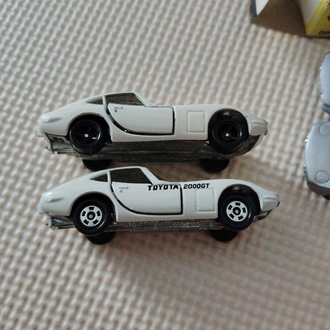 トミカ トヨタ2000GT