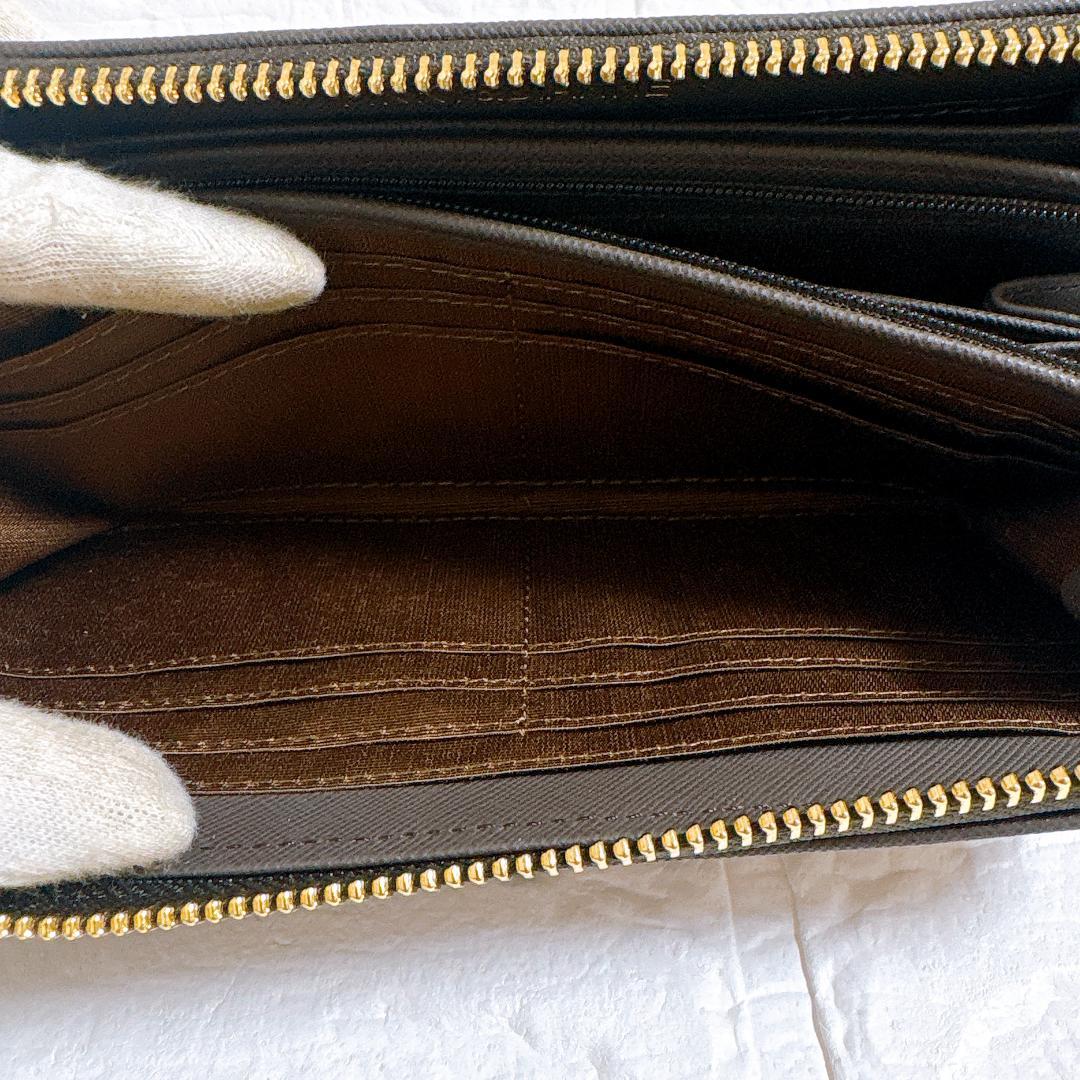 Pinky&Dianne ラウンドファスナー ベージュ×ダークブラウン 長財布