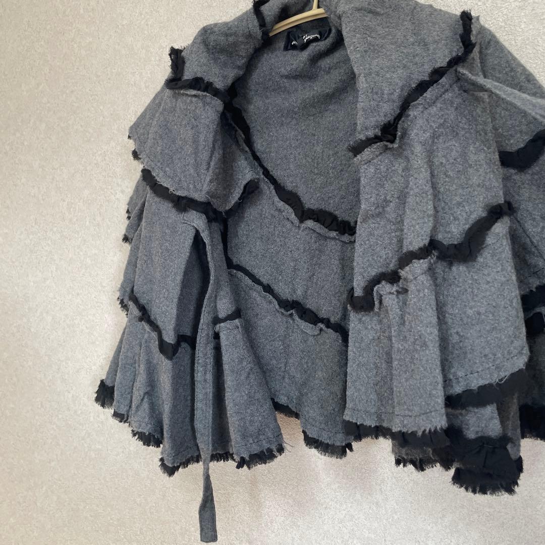 COMMEdesGARCONS フリルボレロショートケープ