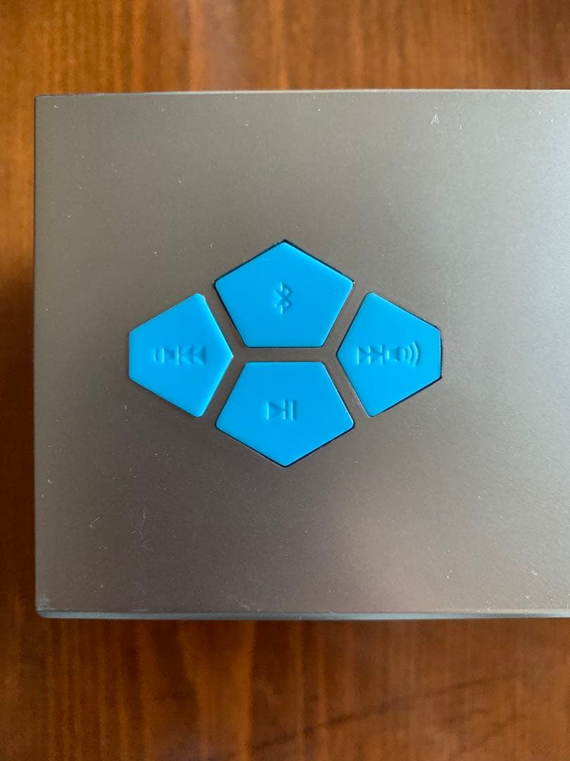 BMW i Collection★Bluetooth ポータブルスピーカー