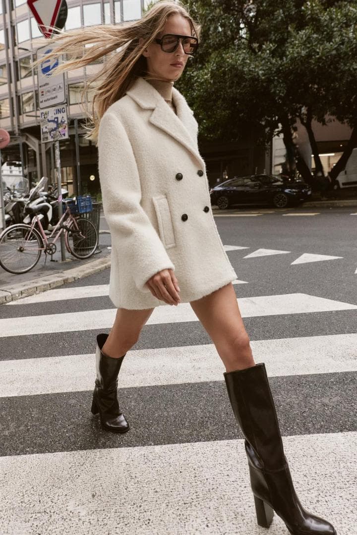 希少 Mサイズ ZARA ブークレダブルブレストミディ丈コート エクリュ