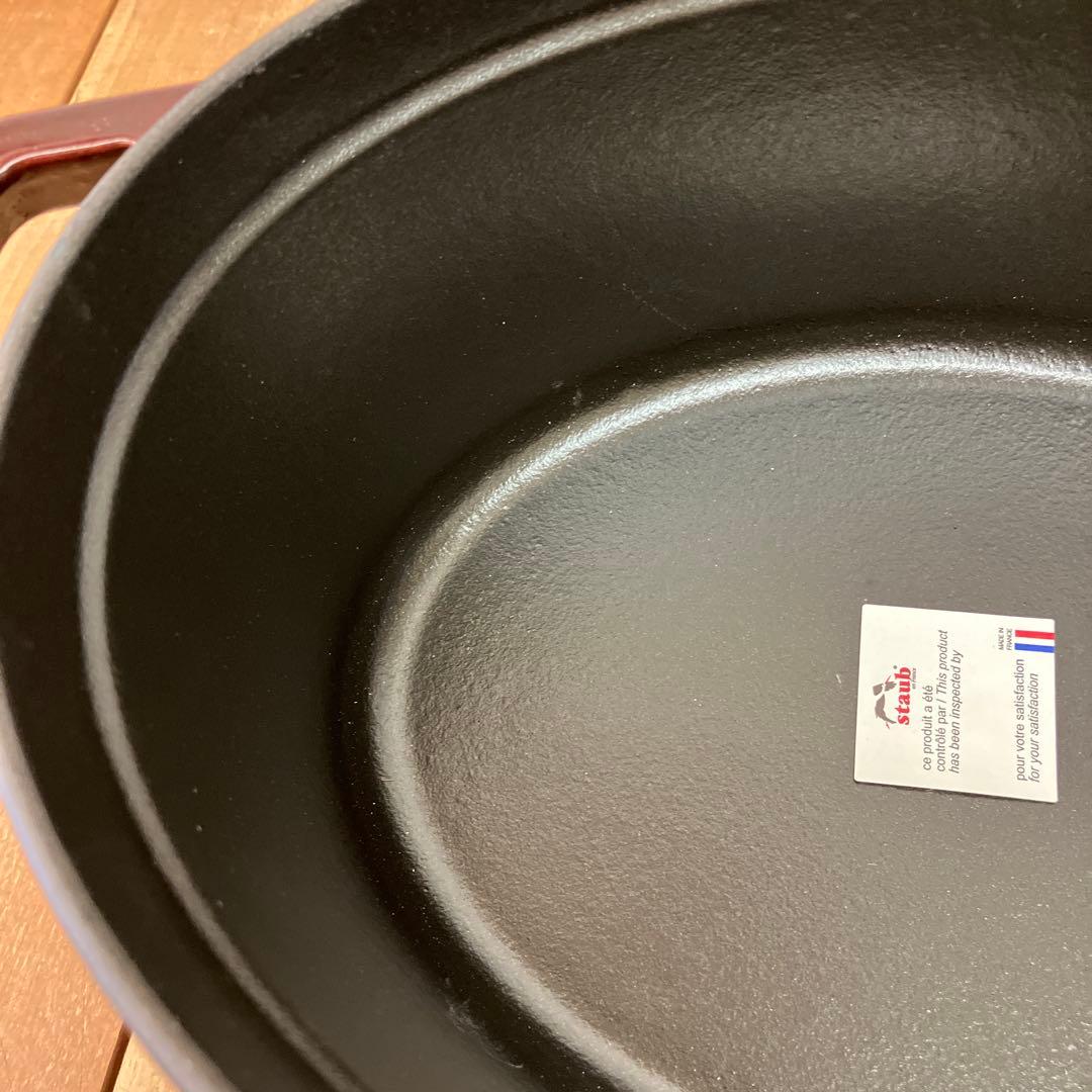 ストウブ staub ココット オーバル ホーロー鍋 ミルクパン 箱付き