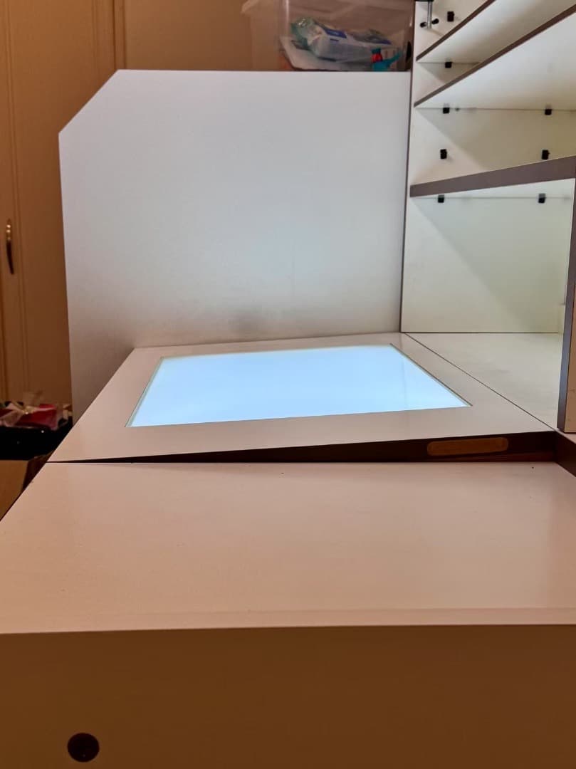 【しおたま】作画机