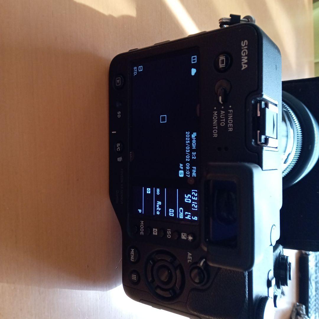 SIGMA SD Quattro & Art 30mm F1.4 DCレンズ