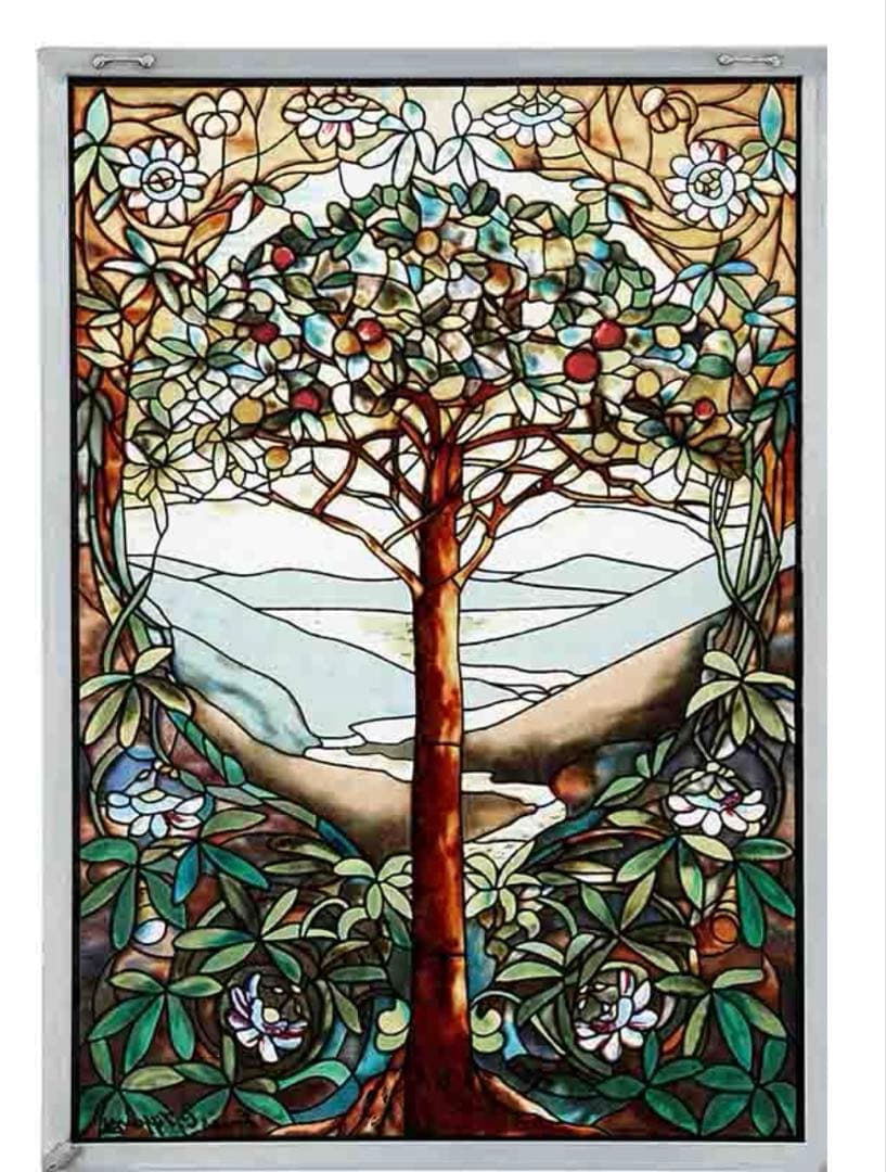 ルイス・C・ティファニー 作ステンドグラス 生命の木