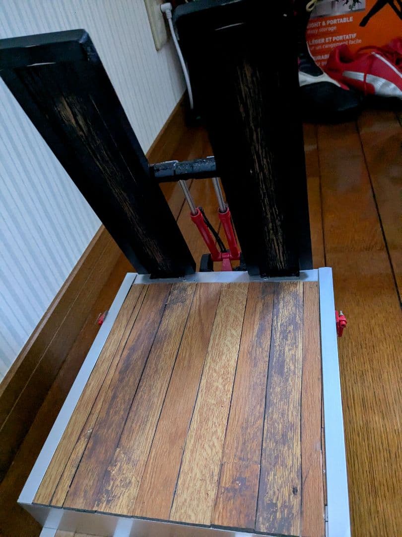 1/14トレーラー　重機運搬低床キャリアカー、　ショベルカー、ホイールローダー