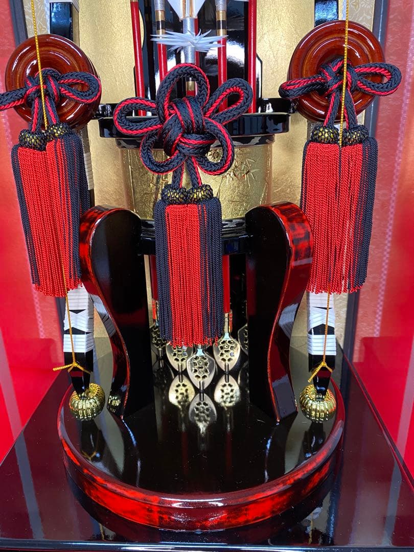 破魔弓　幹山作　ガラスケース２０号・間口約３３×奥行約２８×高さ約６０㎝