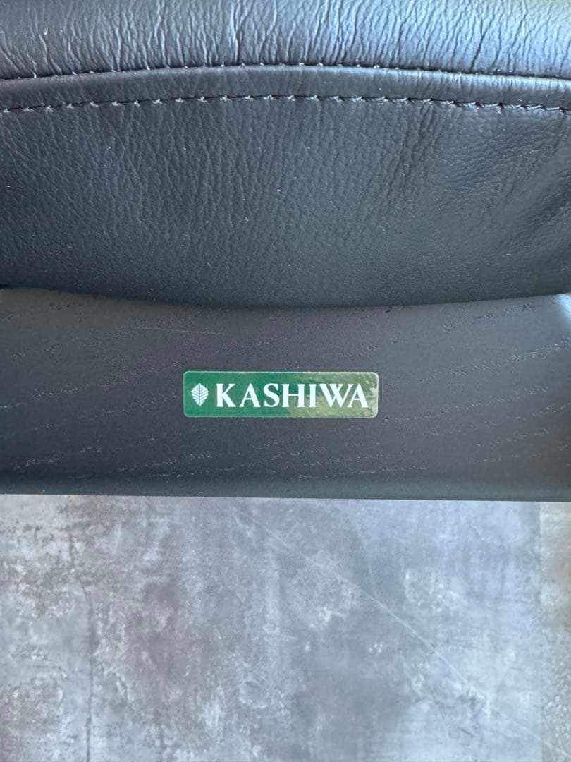 柏木工　CHIC アームチェア　PDC02K ウォールナット＋オーク