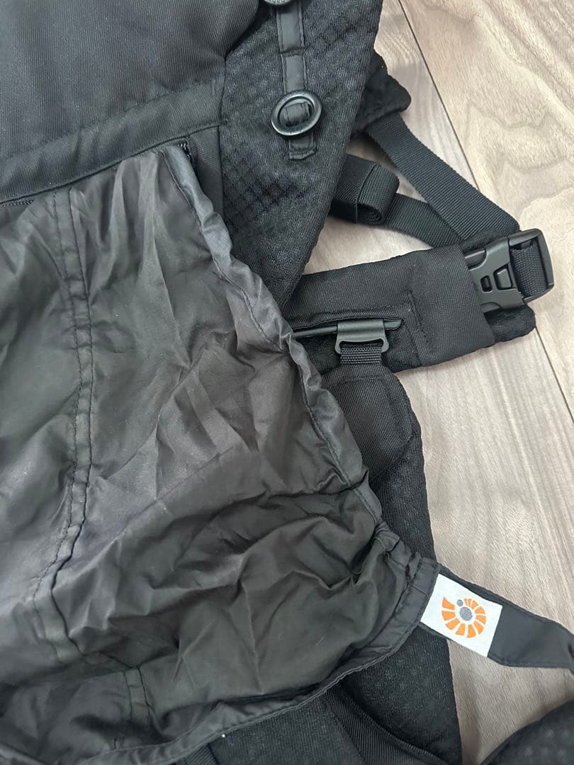 エルゴ オムニブリーズ OMNI メッシュ エルゴベビー 抱っこ紐 ブラック 黒