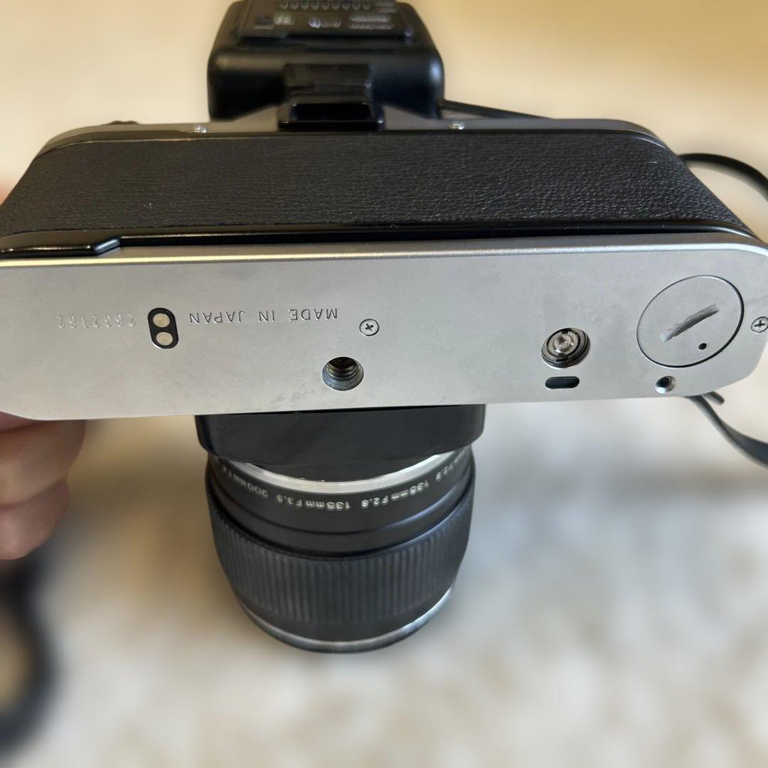 OLYMPUS OM-10 フィルムカメラ フラッシュ付き