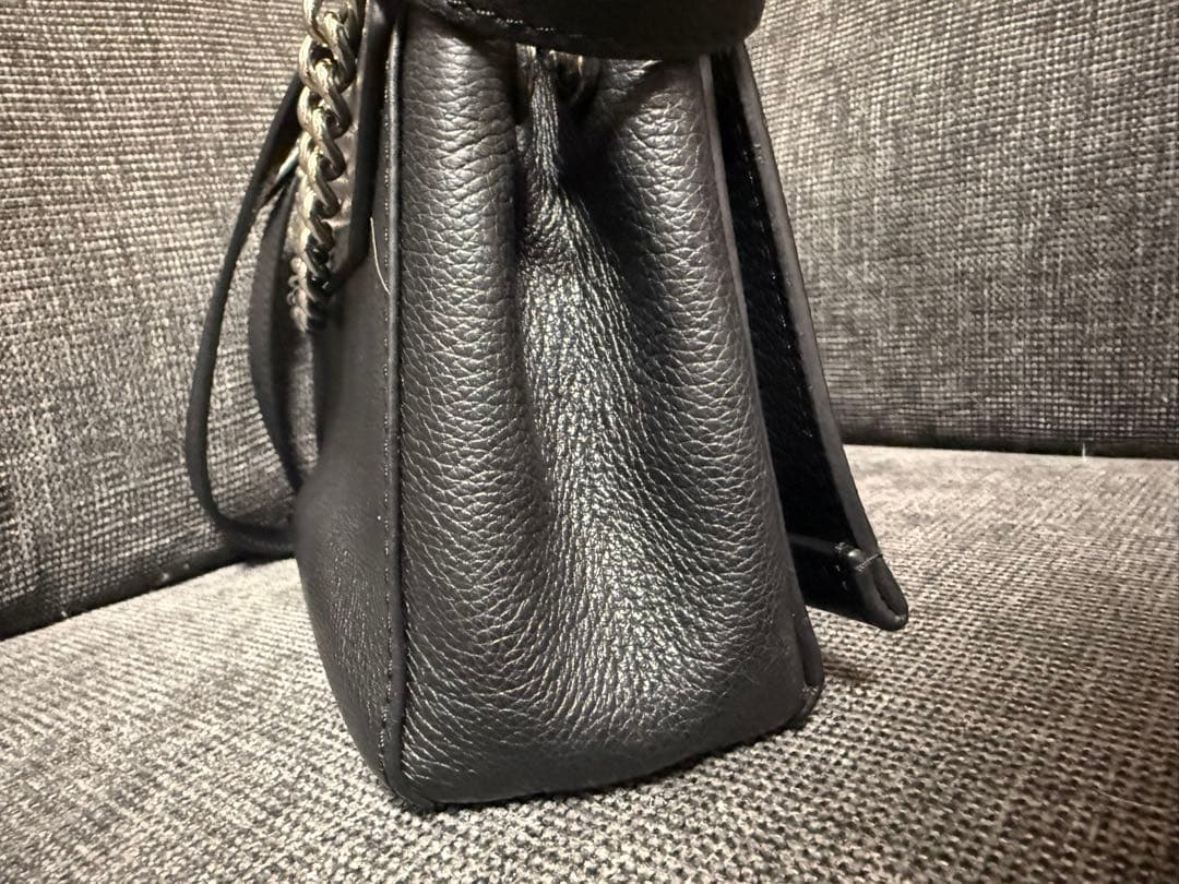 Louis Vuitton ロックミー llBB ショルダーバック