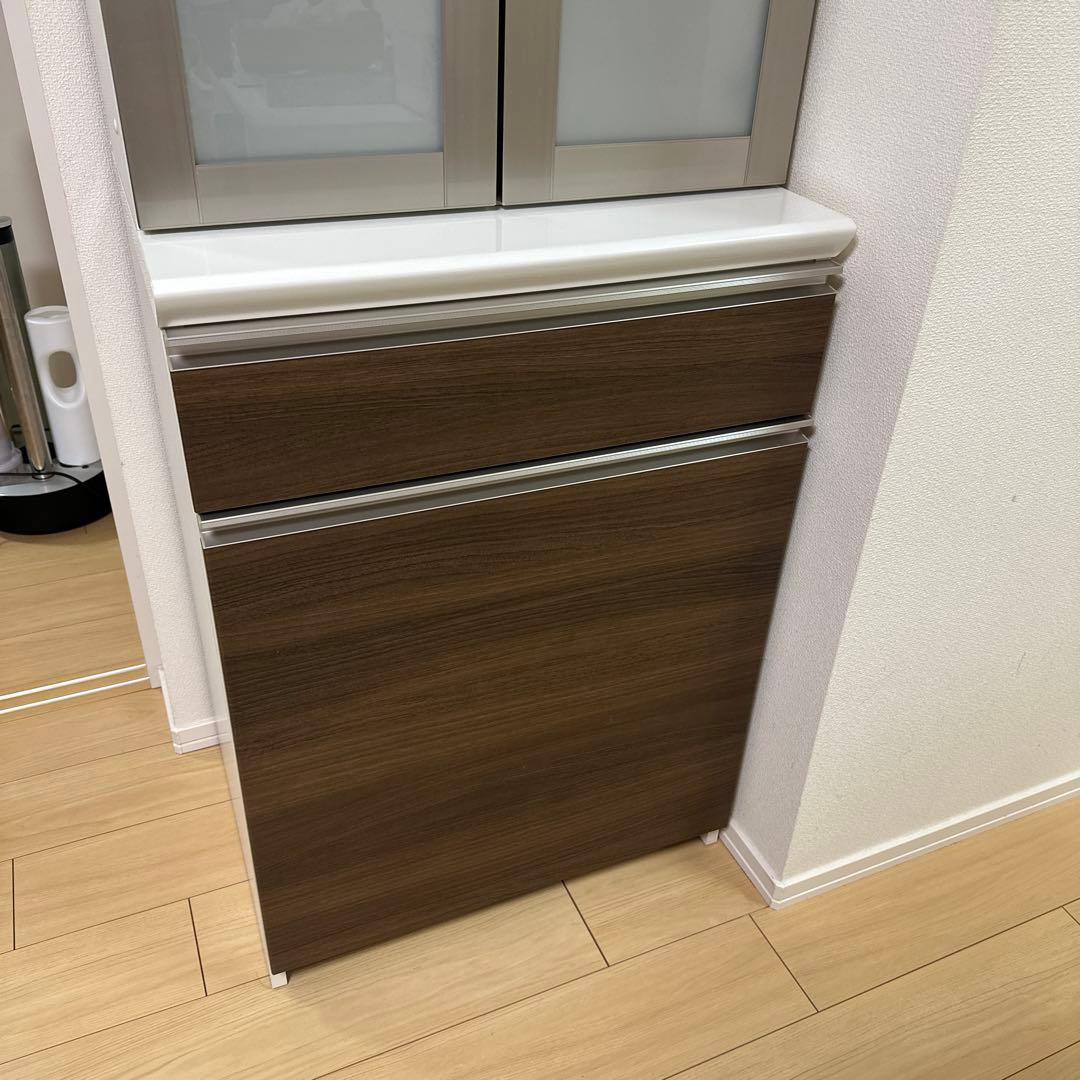 【今月末までの出品】値下げしました！パモウナ　食器棚