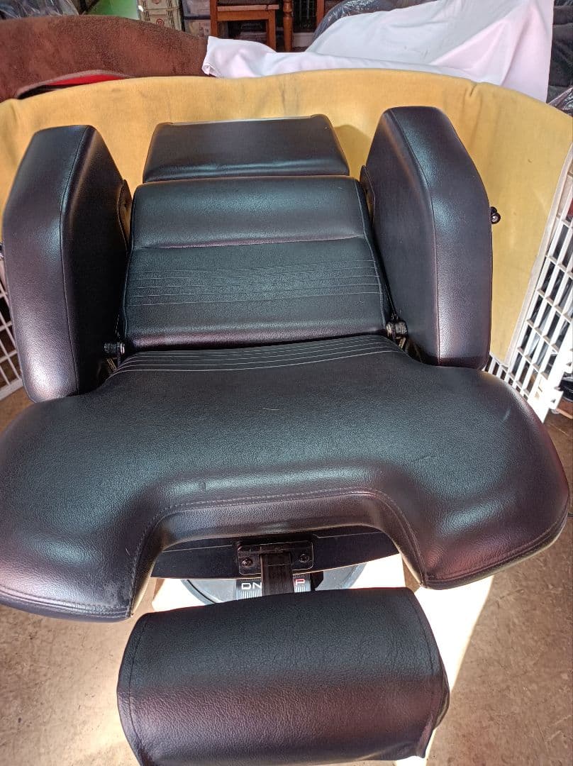 理容機器　新明和ＢＣ―２７２７　エスプレンド