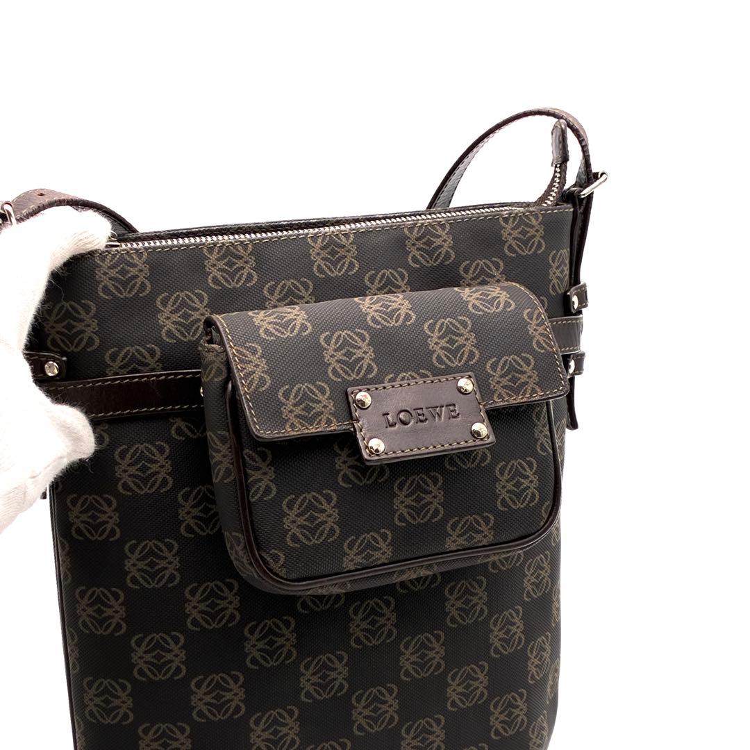 美品 ロエベ ショルダーバッグ リピートアナグラム ポーチ付 斜め掛け 黒 茶