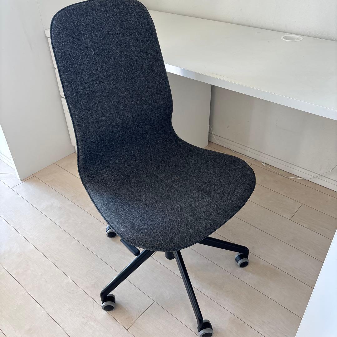 【東京23区引き取り限定】　IKEA ロフトベッド白　 机＆椅子＆間接照明