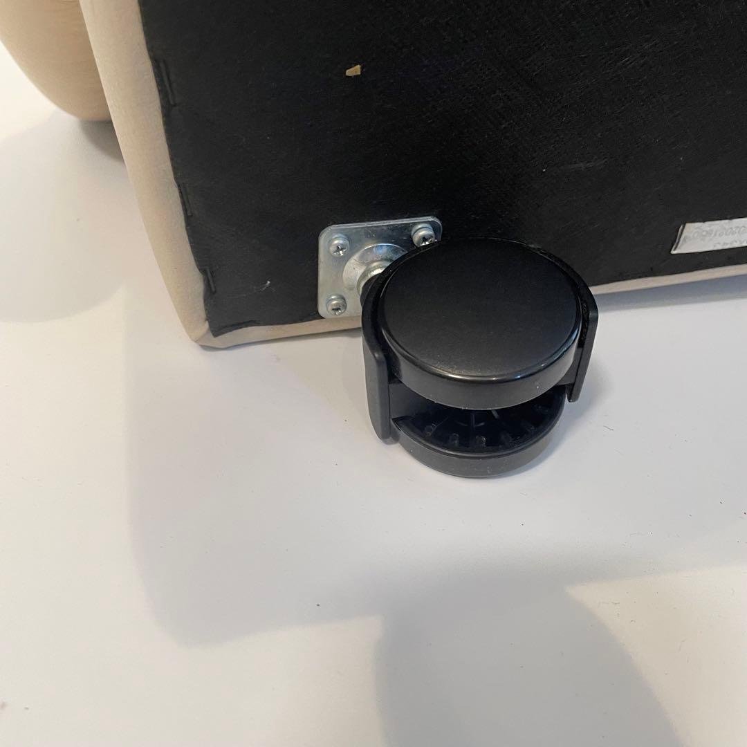 美品　karimoku/カリモク「ZT」シリーズ 本革オットマン　椅子