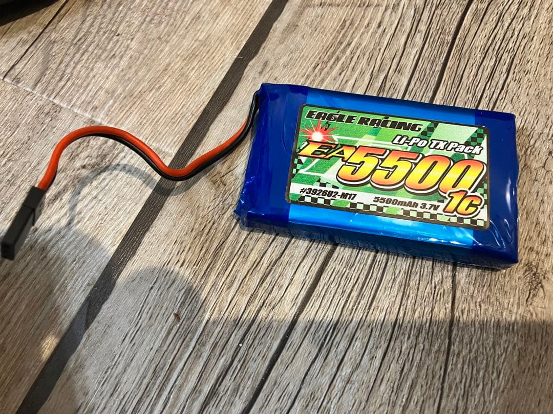 SANWA MT-5 リポバッテリー付属