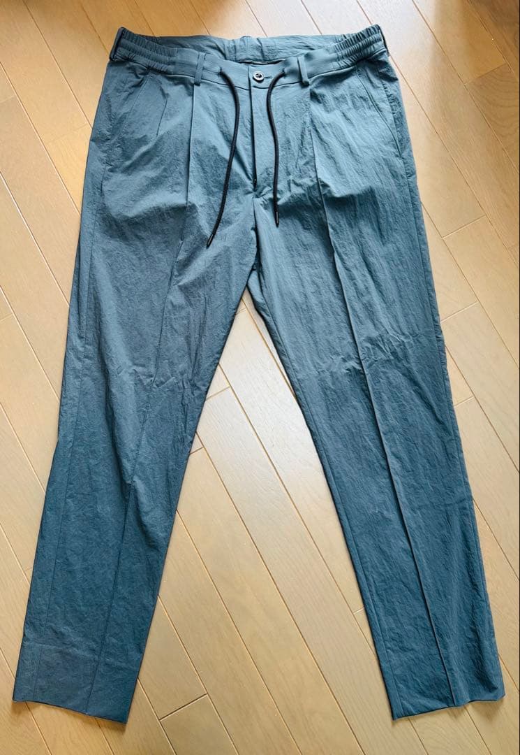 アウール　セットアップ　ストレッチナイロン　ブルーグリーン　M