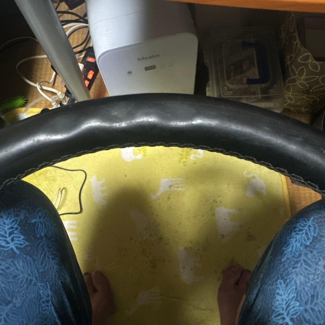 italvolanti ステアリング　4スポーク メイドインイタリー　　送料無料