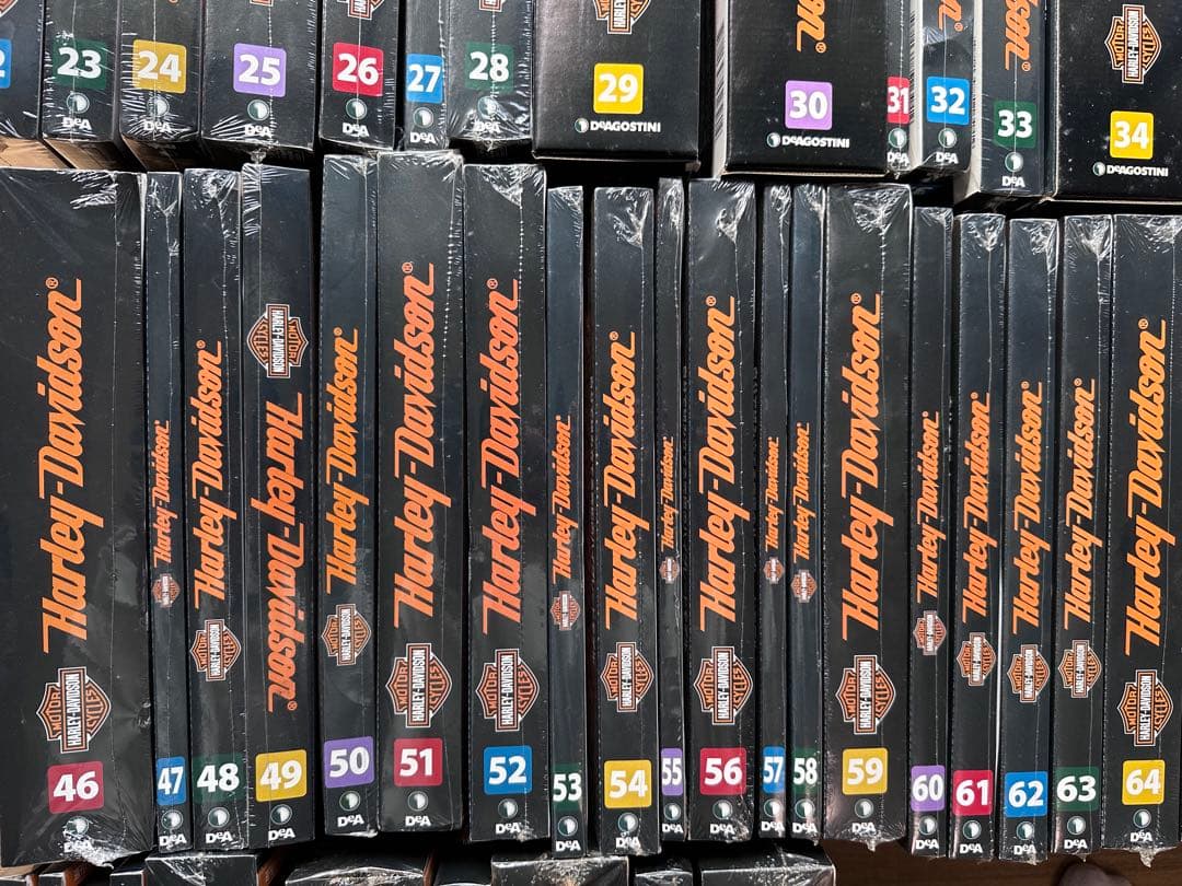 デアゴスティーニ ハーレーダビッドソン ファットボーイ 1/4 全未開封セット