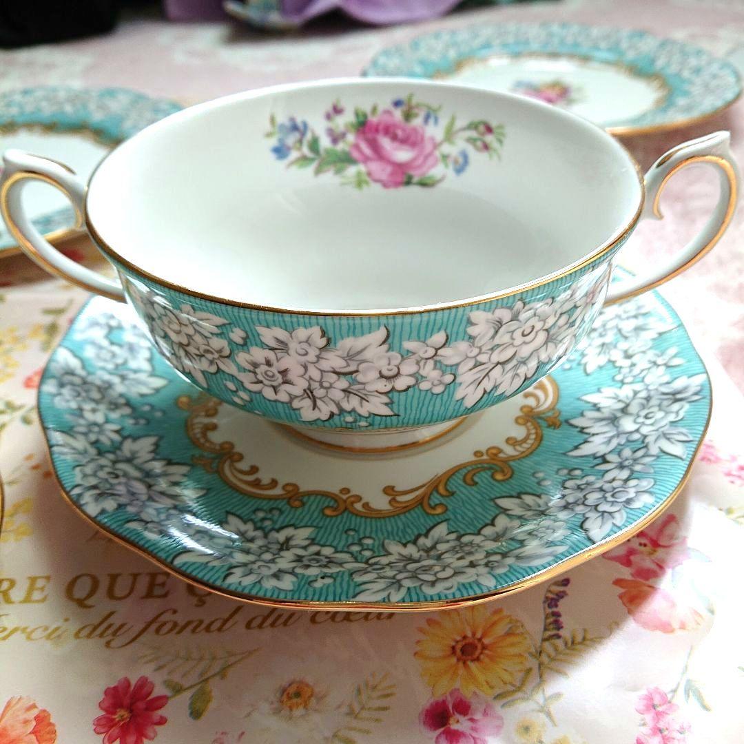 ロイヤルアルバート　エンチャントメント　ダブルハンドルスープカップ2客とプレート