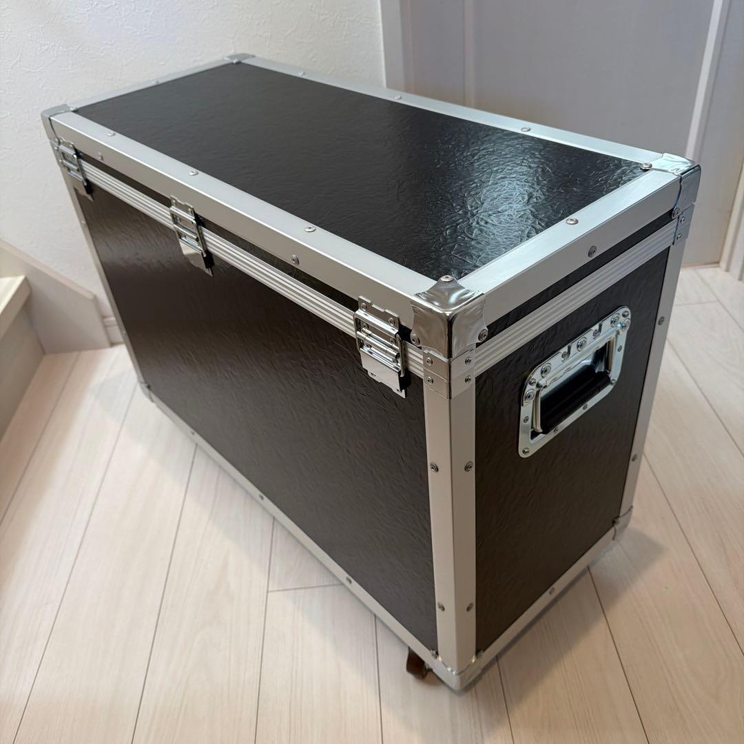 LG モニター 32UP550 本体 付属品あり　特注ケース付　31.5インチ