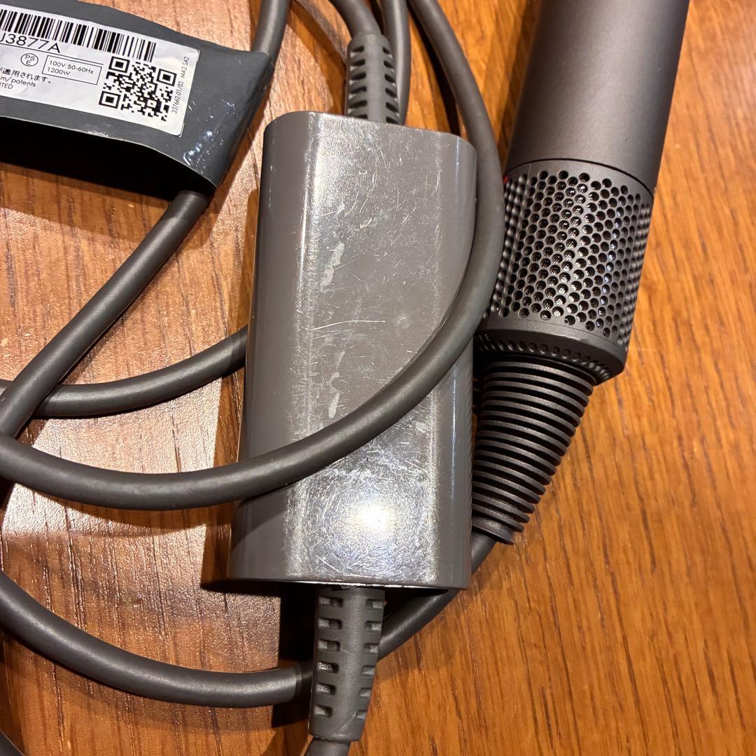 ダイソン Dyson Supersonic ヘアドライヤー HD03 外箱付